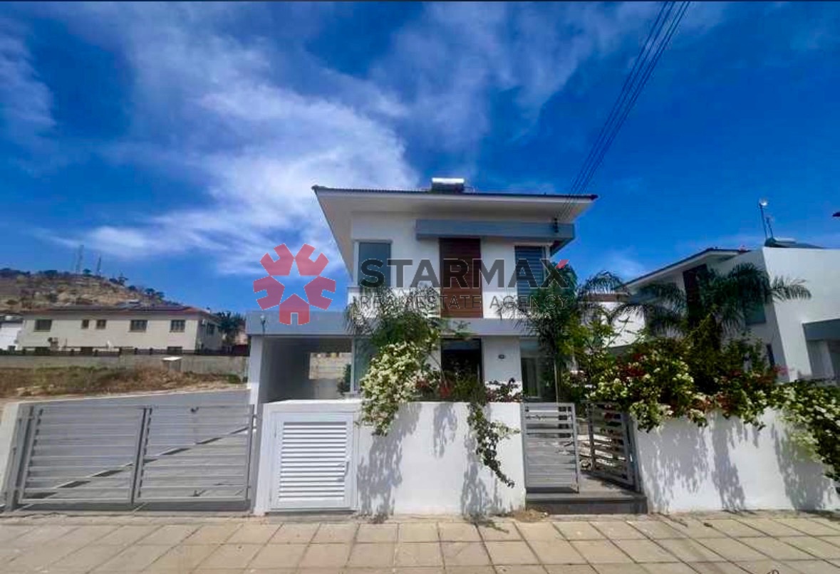 Stunning 4-Bedroom Detached House with Private Pool in Oroklini, Larnaca