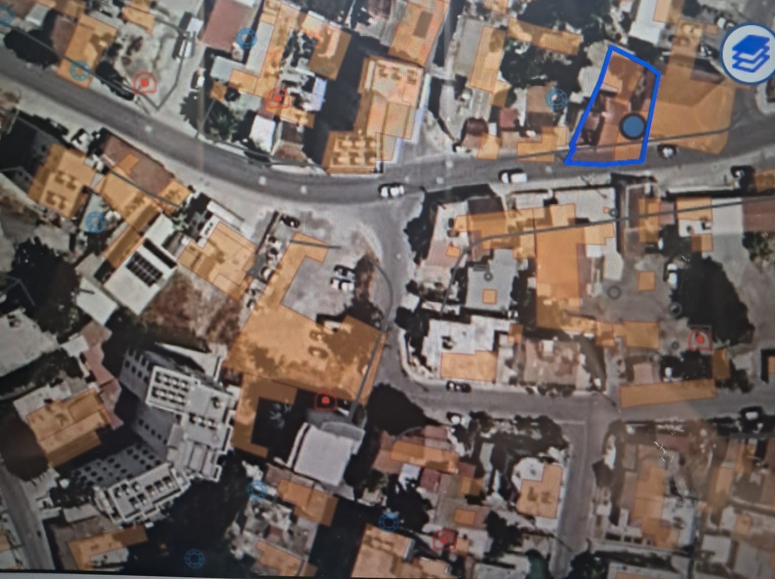 Half Plot for Sale – Prime Central Location Near Metro Supermarket