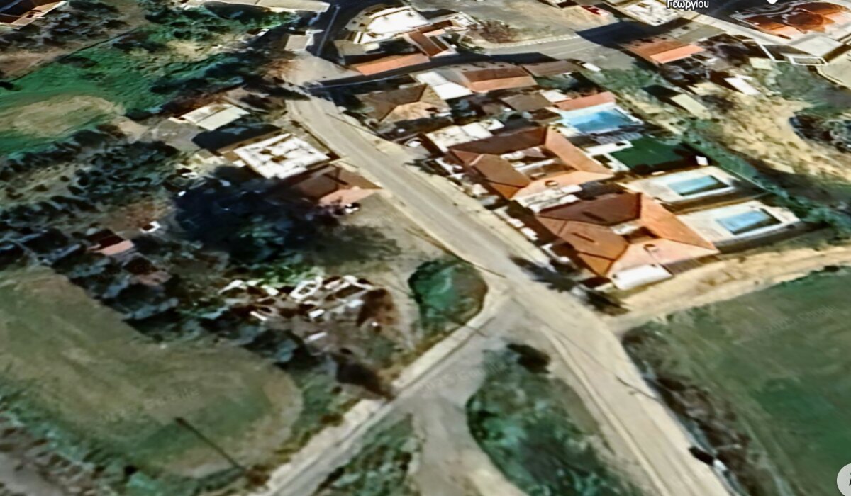 Residential Plot 654sqm in Mazotos