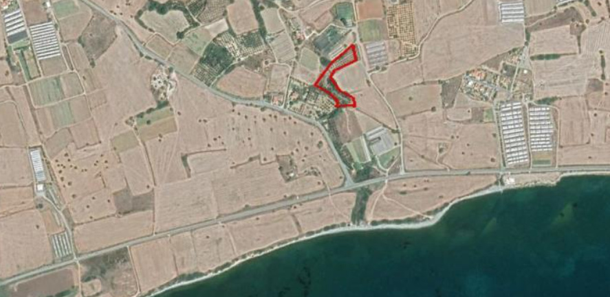 FIELD FOR SALE IN MARONI,LARNACA - Published