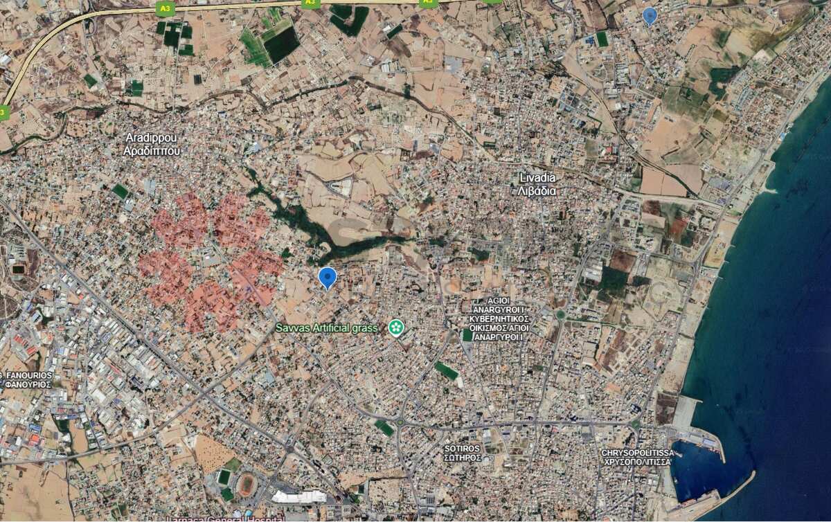 RESIDENTIAL FIELD OF 2,825 SQUARE METERS IN ARADIPPOU, LARNACA - Published