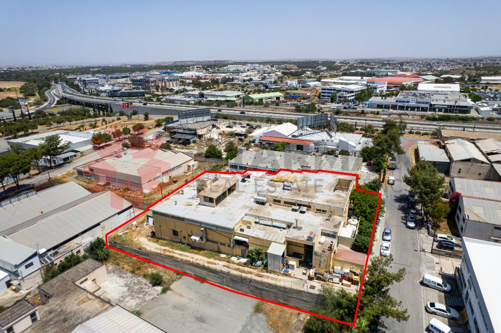 Leasehold industrial warehouse in Strovolos, Nicosia - Published