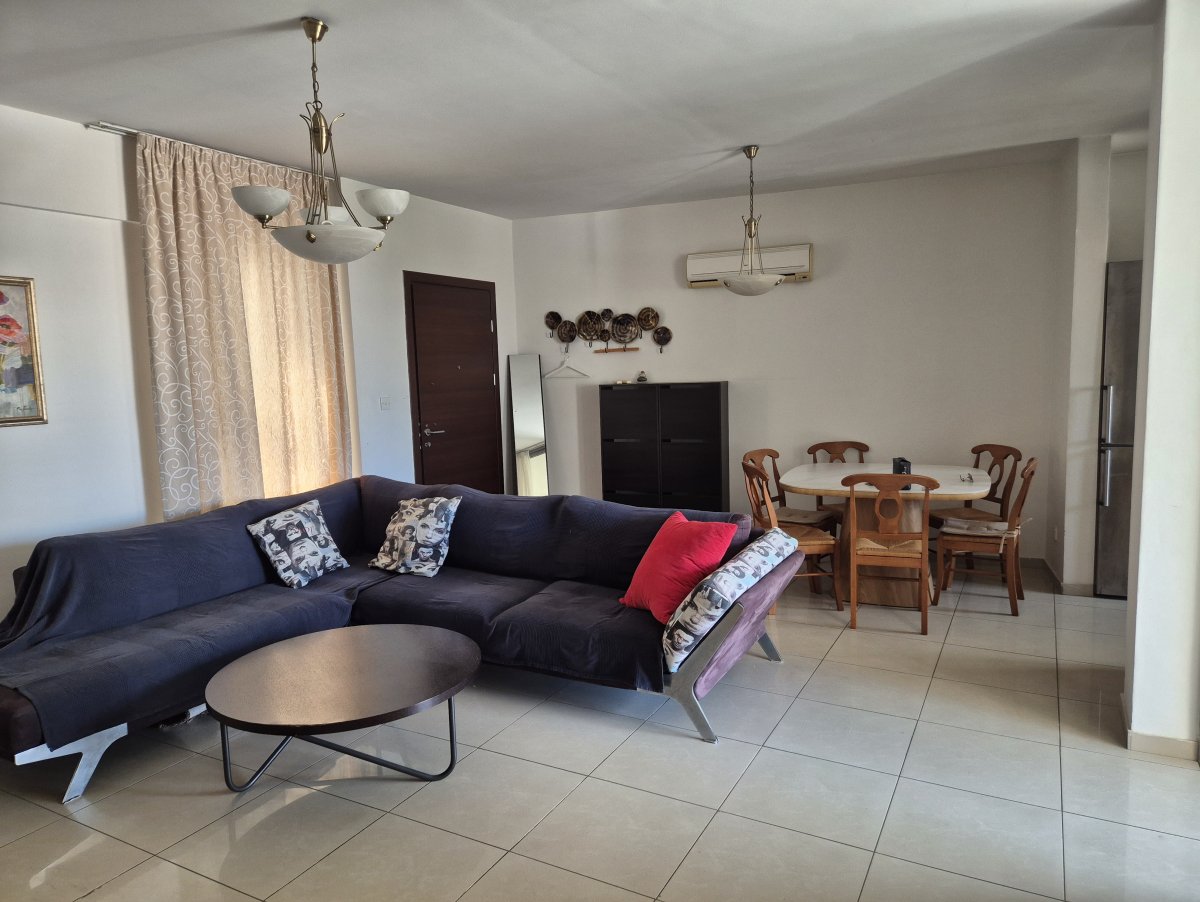 2 Bedroom Apartment close to Finikoudes beach Larnaca