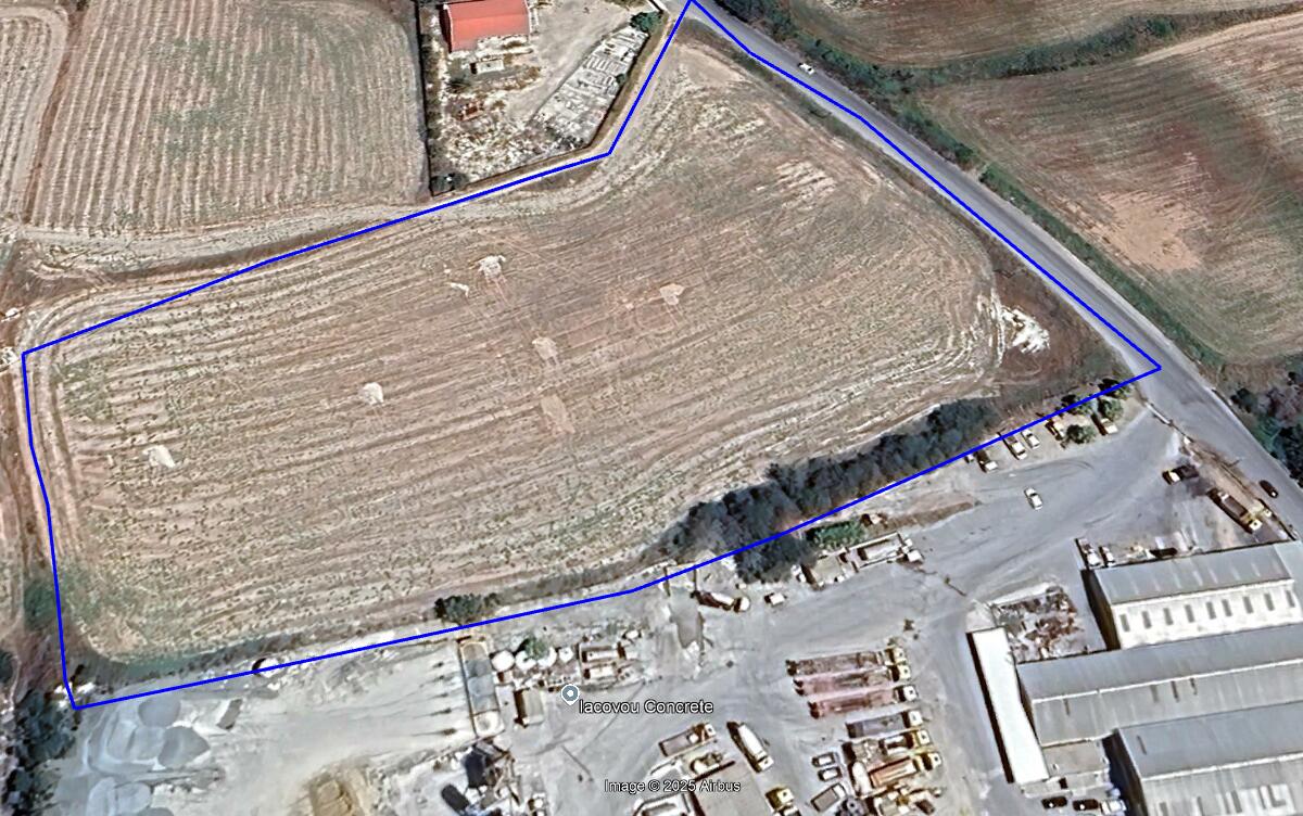 18816sqn Industrial Land in Aaradippou - Published