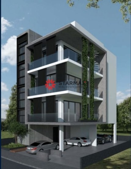 SPACIOUS PENTHOUSE APARTMENT WITH ROOF GARDEN, FANEROMENI, LARANACA