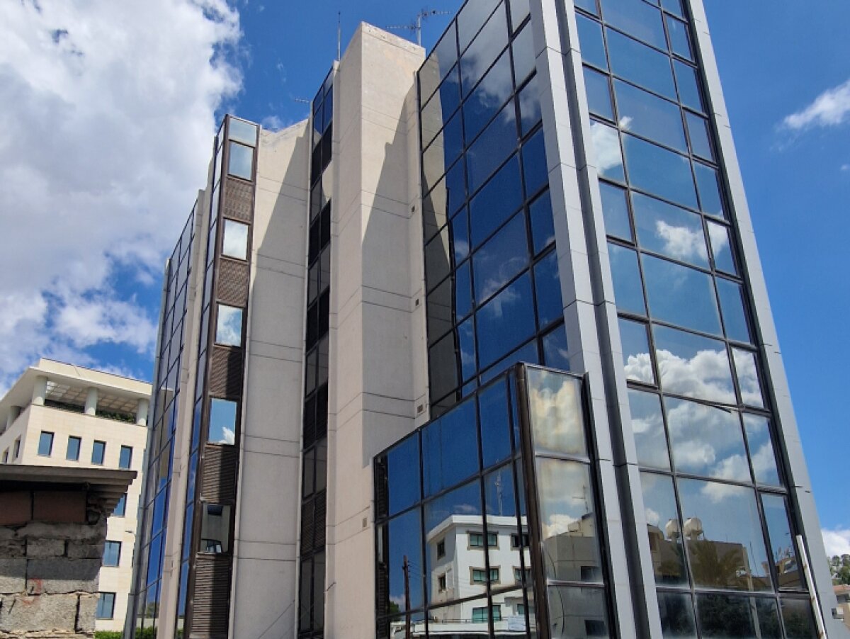 Commercial office Building in Nicosia