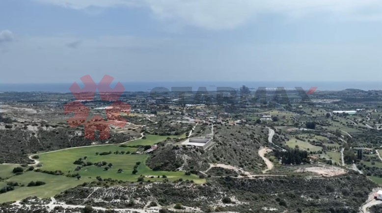 HUGE RESIDENTIAL FIELD IN KALAVASOS OF LARNACA DISTRICT - Published