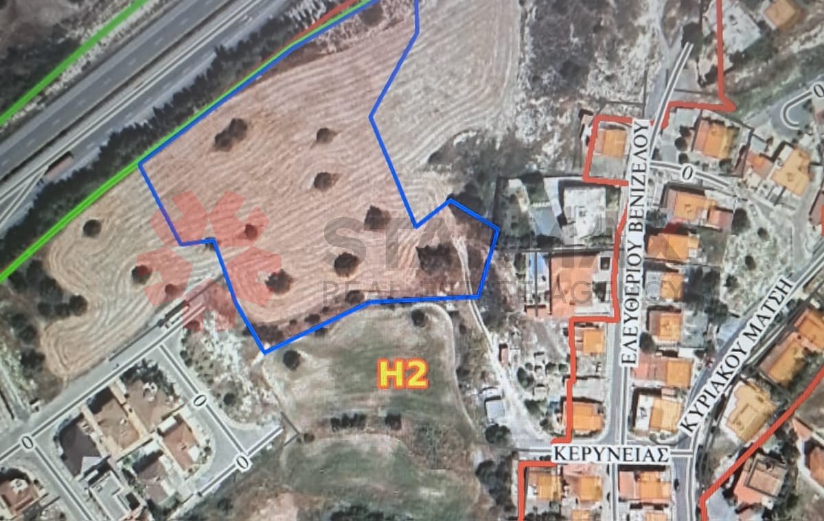 EXPANSIVE LAND FOR SALE IN AGGLISIDES - Published