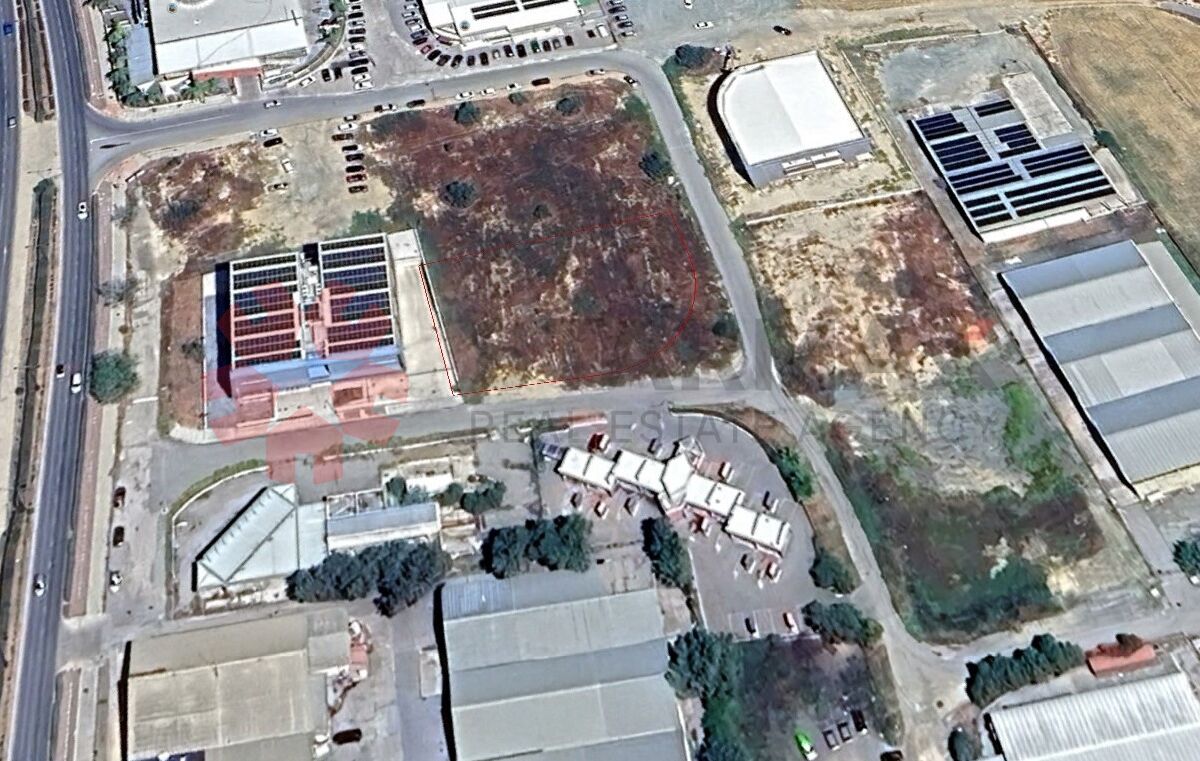 INDUSTRIAL FIELD OF 1970 SQUARE METERS IN STROVOLOS, NICOSIA - Published