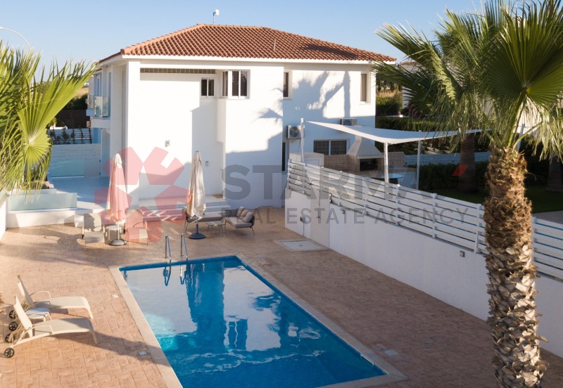 3 BEDROOM VILLA WITH PRIVATE POOL IN PERNERA-PROTARAS - Published