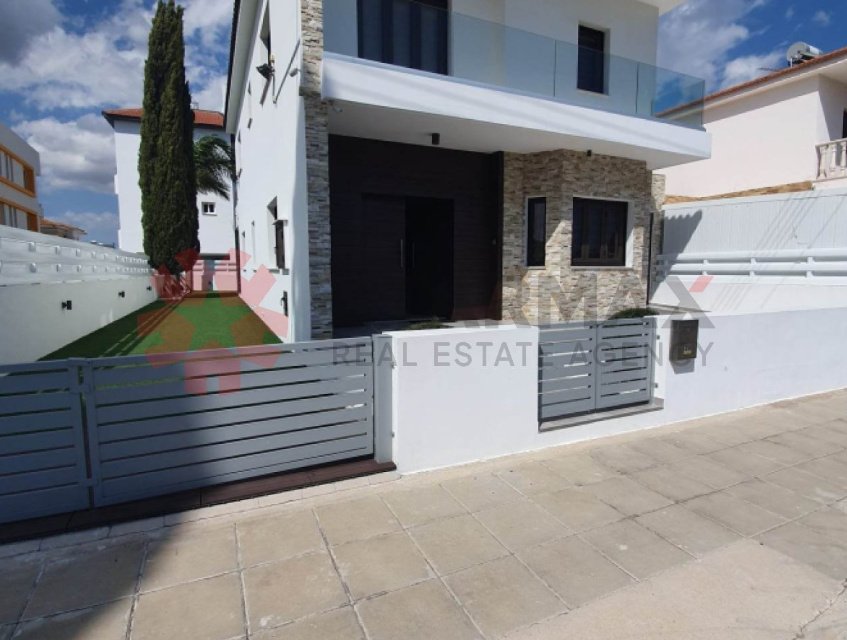 3 Bedroom Detached House for rent in Livadhia - Published
