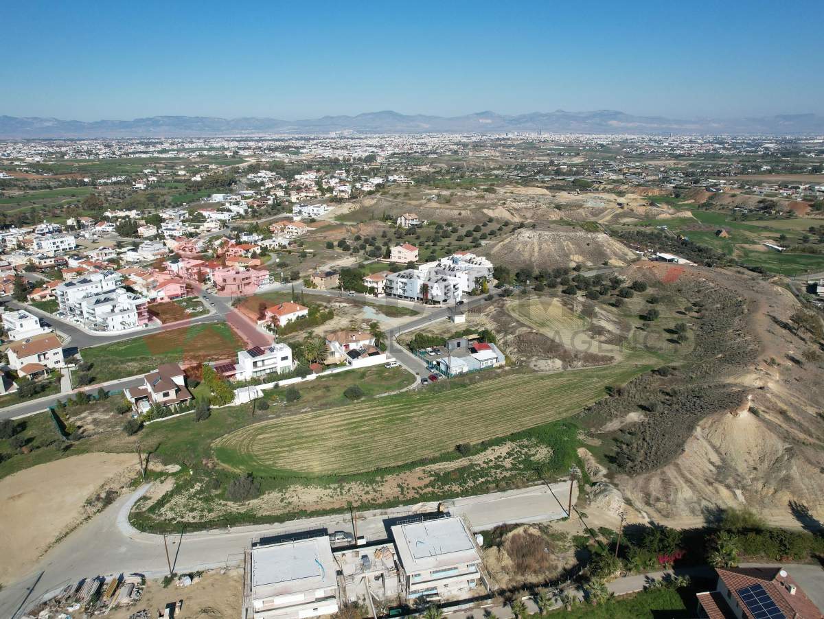 RESIDENTIAL DEVELOPMENT FIELD IN TSERI, NICOSIA - Published