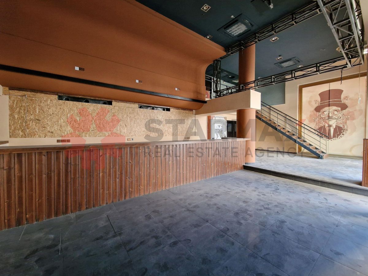 Former Café-Bar-Restaurant in Prime Central Location - Published