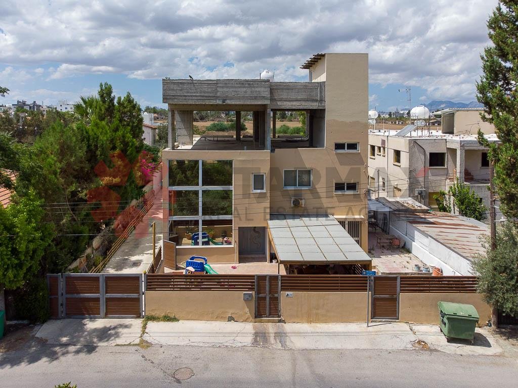 RESIDENTIAL BUILDING FOR SALE IN KAIMAKLI, NICOSIA - Published