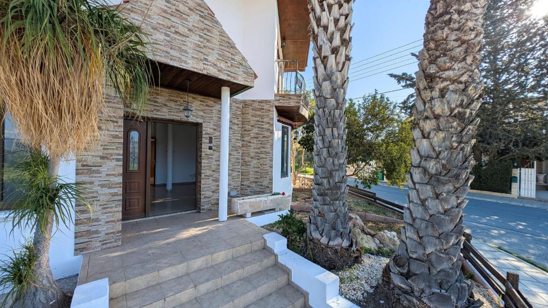 FOUR BEDROOM DETACHED HOUSE FOR SALE IN TSERI, NICOSIA - Published