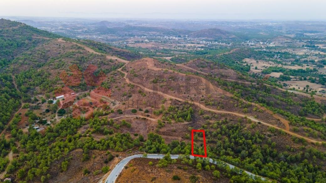 RESIDENTIAL PLOT IN KORNOS,LARNACA - Published