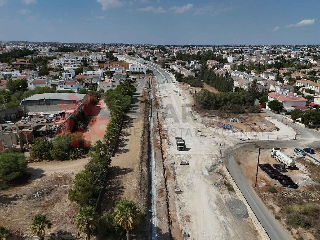 RESIDENTIAL FIELD IN STROVOLOS, NICOSIA