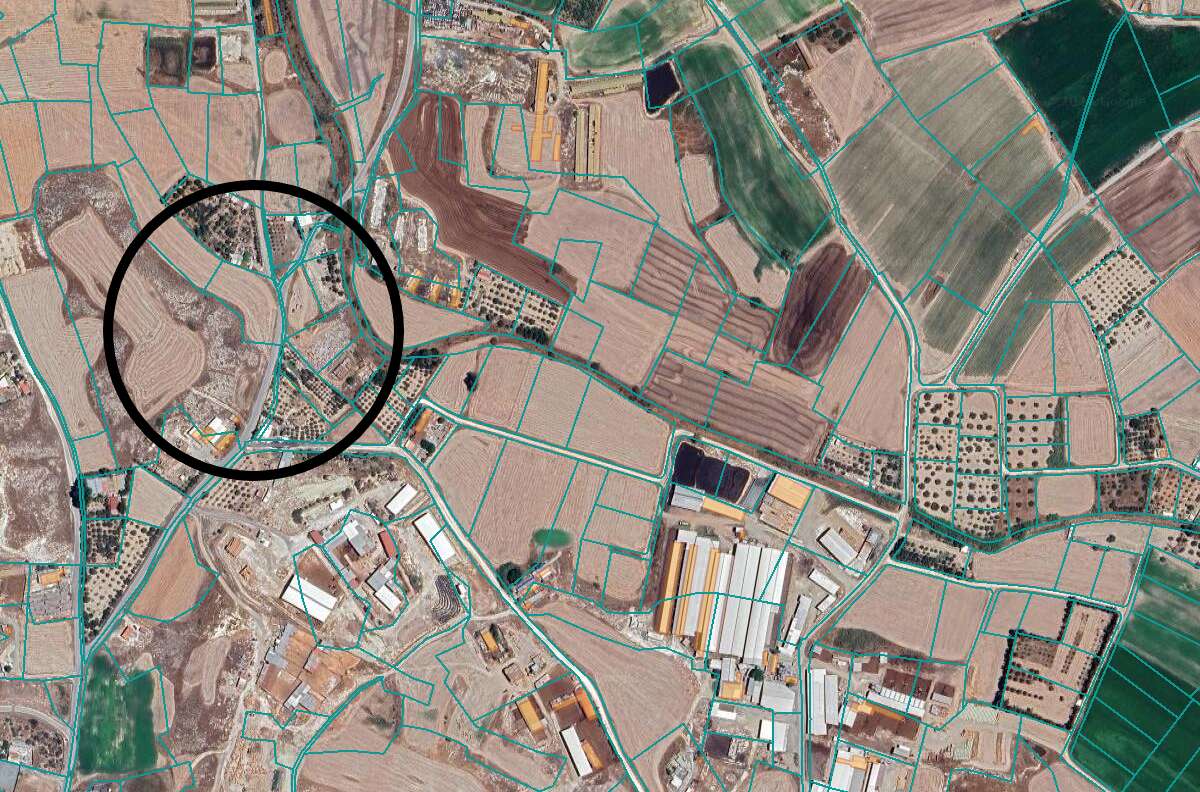 Land Larnaca Aradippou Apostolos Loukas Area - Published