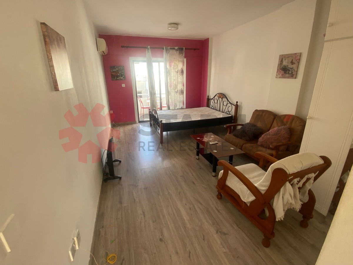 STUDIO APARTMENT IN LARNACA CITY CENTER - Published