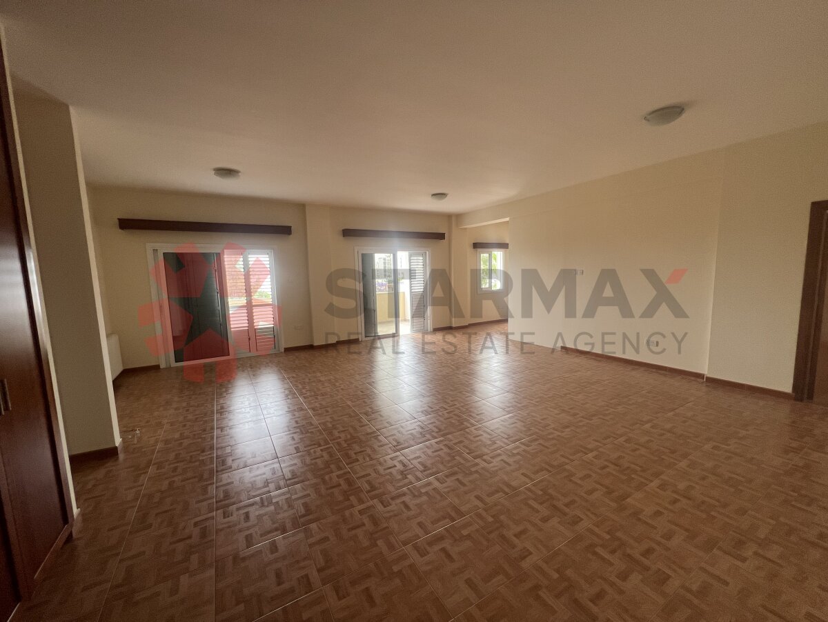 Three Bedroom Penthouse Apartment in Larnaca