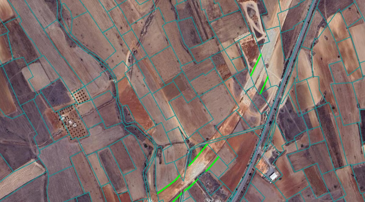 Land in Astromeritis area Nicosia District - Published